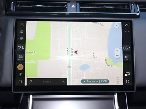 New 2026 Land Rover Range Rover Velar Dynamic SE AWD/4WD image 26