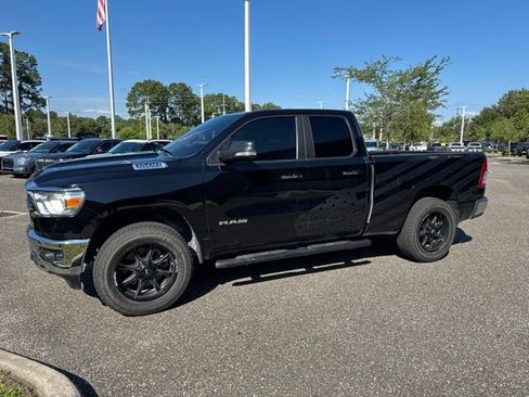 Used 2020 RAM 1500 Big Horn AWD/4WD image 13