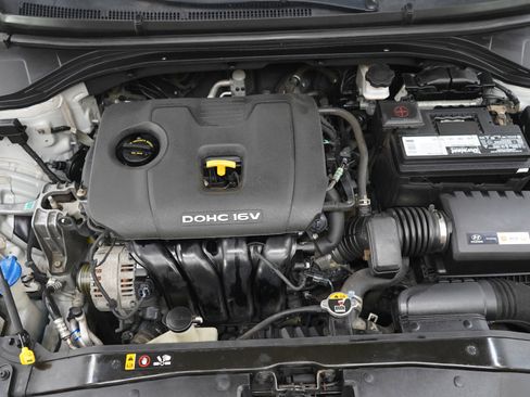 Used 2017 Hyundai Elantra SE w/ SE A/T Tech Package 03 FWD image 27