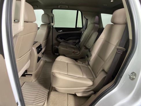 Used 2020 Chevrolet Tahoe LT image 28