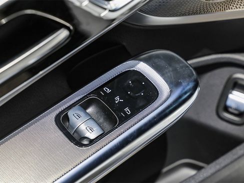 Used 2024 Mercedes-Benz CLE 300 4MATIC Coupe image 23