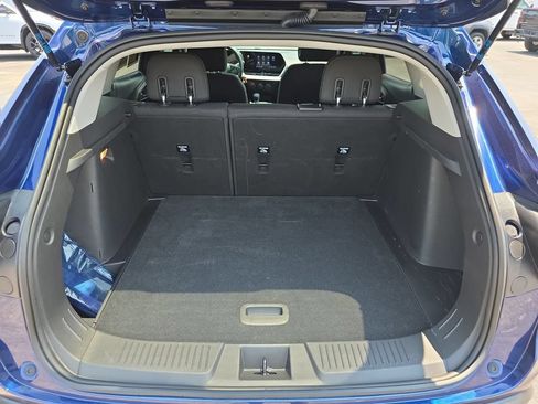 Used 2024 Chevrolet Trax LS w/ Driver Confidence Package FWD image 7