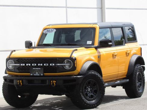 Used 2021 Ford Bronco Wildtrak AWD/4WD image 1