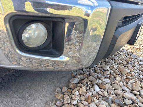 Used 2018 Toyota Tundra SR5 w/ SR5 Upgrade Package AWD/4WD image 12