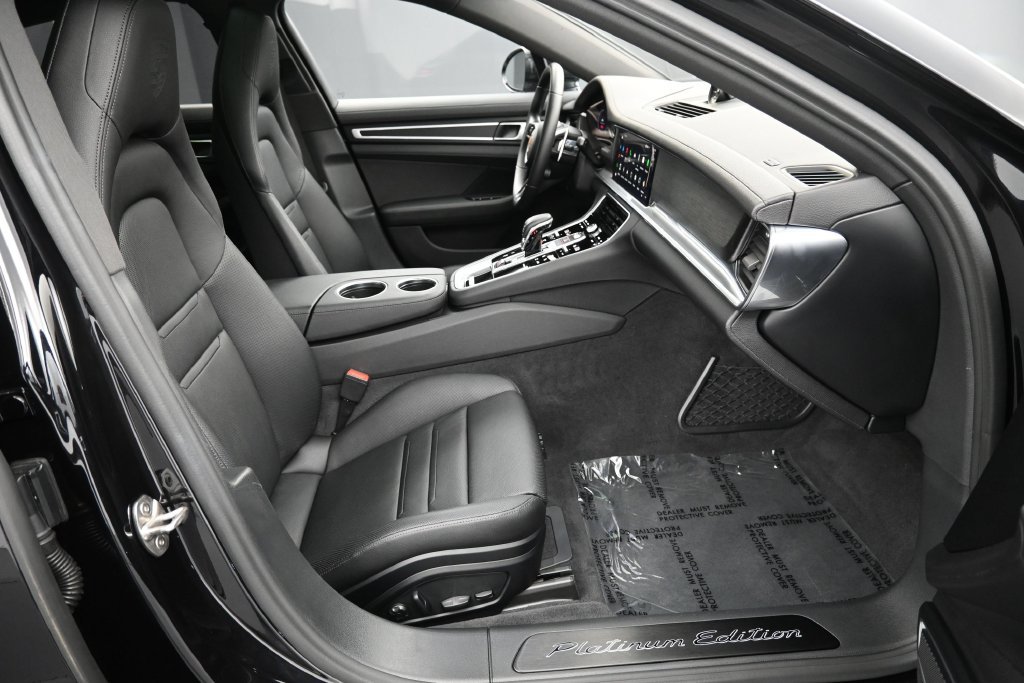 Certified 2023 Porsche Panamera 4 Platinum Edition AWD/4WD image 31