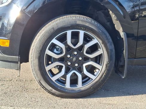 Certified 2022 Ford Maverick Lariat w/ Lariat Luxury Package image 29