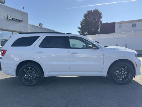 New 2026 Dodge Durango GT image 8