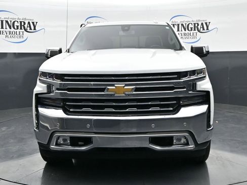 Used 2022 Chevrolet Silverado 1500 LTZ w/ LTZ Premium Package RWD image 2