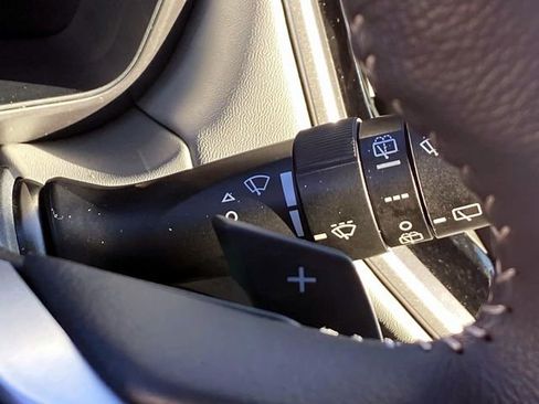 Used 2025 Subaru Outback Limited image 19