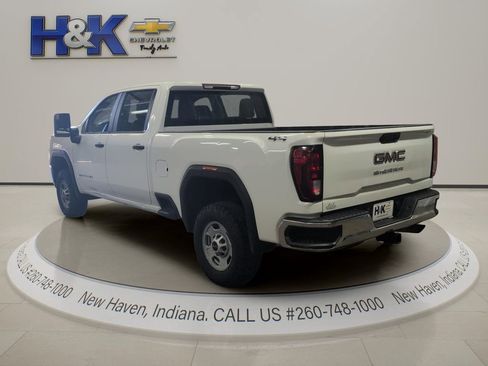 Used 2020 GMC Sierra 2500 4x4 Crew Cab w/ Fleet Convenience Package image 4