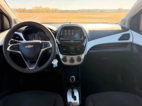 Used 2017 Chevrolet Spark LT image 15