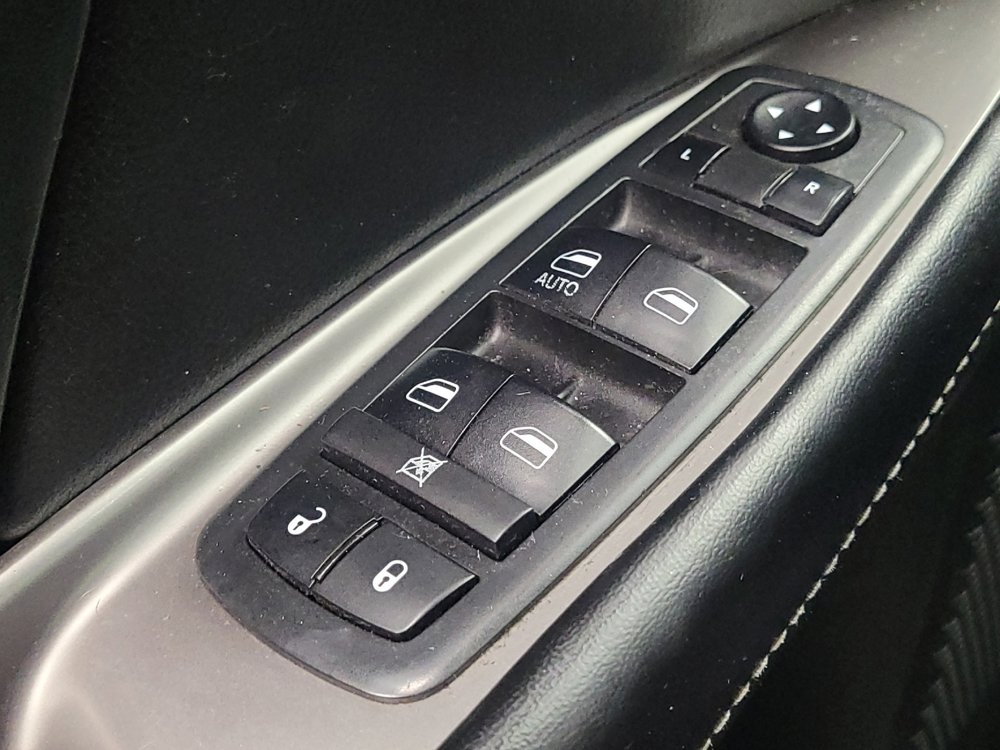 Used 2018 Dodge Journey Crossroad FWD image 27