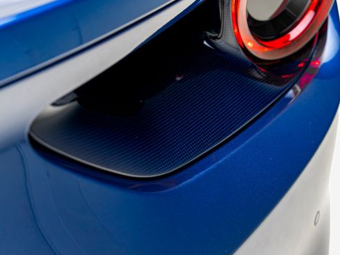 Used 2017 Ferrari 488 GTB RWD image 33
