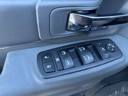 Used 2019 RAM 1500 Big Horn image 7