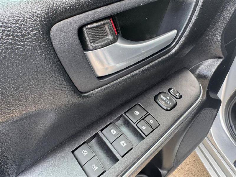 Used 2015 Toyota Camry LE FWD image 38