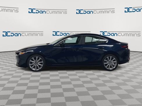 Used 2023 MAZDA MAZDA3 s image 4