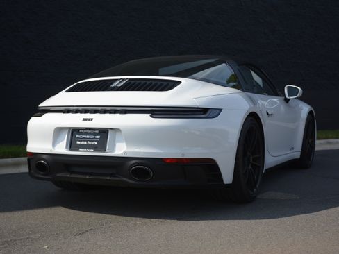 Certified 2023 Porsche 911 Targa 4 GTS AWD/4WD image 7