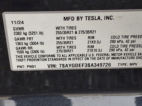 Used 2025 Tesla Model Y Performance AWD/4WD image 28