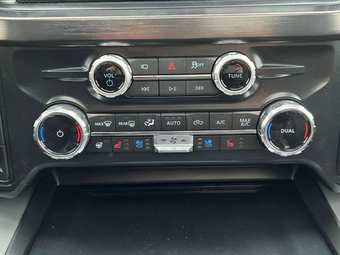 New 2026 Ford F250 Lariat w/ Lariat Ultimate Package image 21