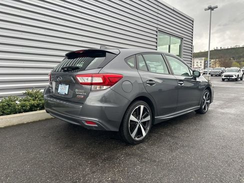 Used 2018 Subaru Impreza 2.0i Sport w/ Popular Package #2 AWD/4WD image 3