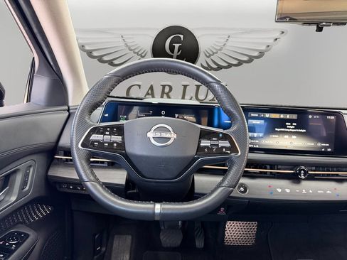 Used 2024 Nissan Ariya FWD image 12