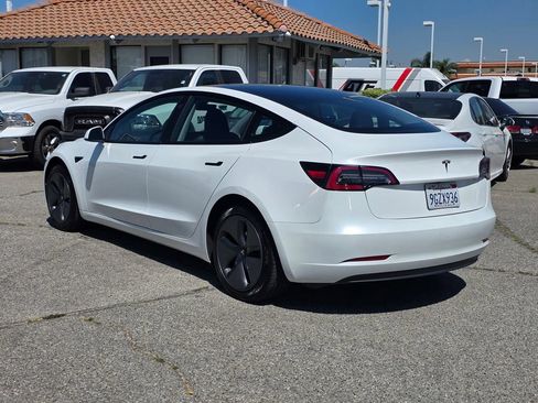 Used 2023 Tesla Model 3 Standard Range RWD image 6