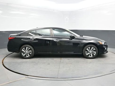 Used 2020 Nissan Altima 2.5 S FWD image 8