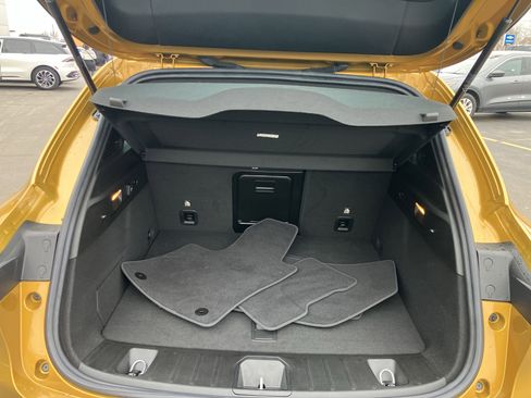 Used 2024 Dodge Hornet R/T image 11