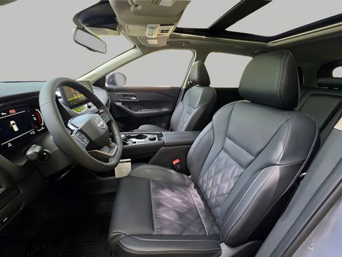 New 2026 Nissan Rogue Platinum AWD/4WD image 19