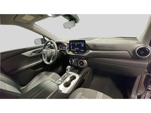 Used 2023 Chevrolet Blazer LT w/ Midnight/Sport Edition image 17