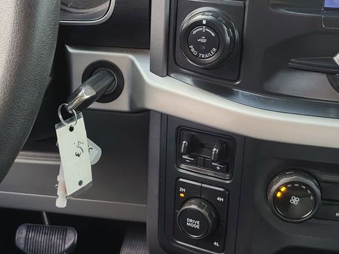 Used 2021 Ford F150 XLT w/ Trailer Tow Package image 16