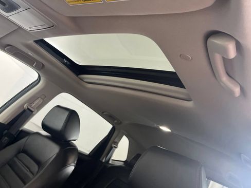 Used 2024 Honda CR-V EX-L image 79