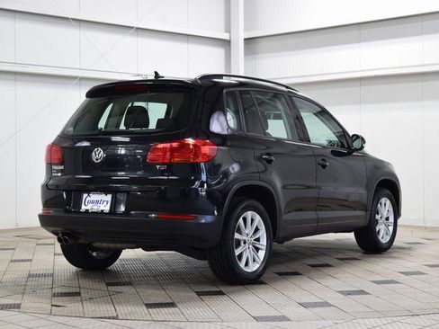 Used 2017 Volkswagen Tiguan Limited w/ Premium Package image 8