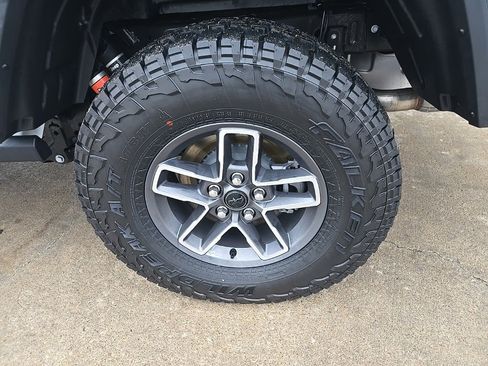 New 2026 Jeep Gladiator Mojave image 28