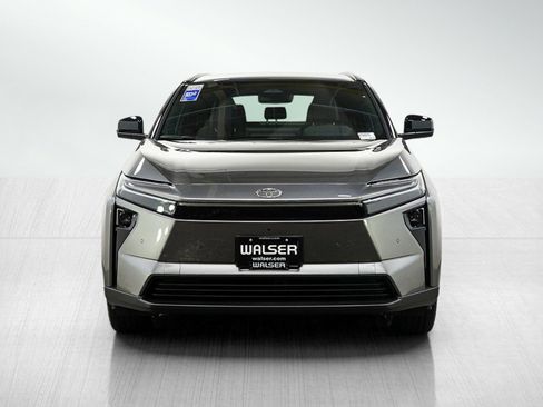 Used 2026 Toyota bZ AWD/4WD image 8