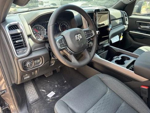 New 2026 RAM 1500 Big Horn AWD/4WD image 13