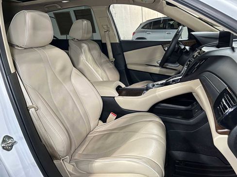 Used 2020 Acura RDX w/Advance Pkg image 12
