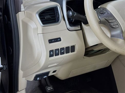 Used 2018 Nissan Murano SL w/ Cargo Package image 8