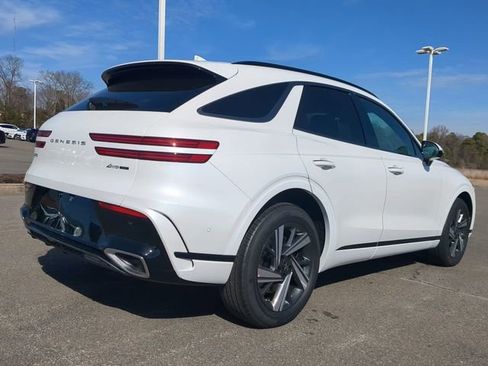 New 2026 Genesis GV70 3.5T Sport Advanced image 4