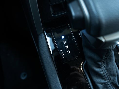 Used 2023 Toyota Sequoia Limited image 30