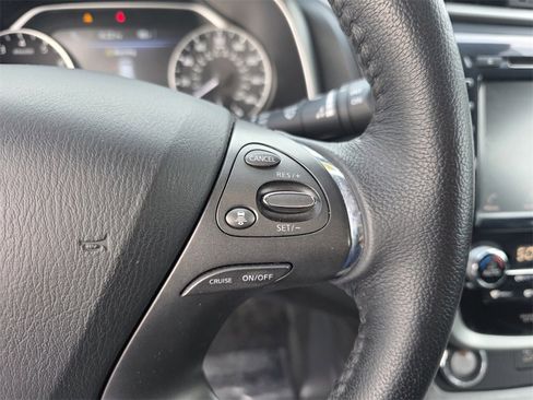 Used 2022 Nissan Murano SV image 28
