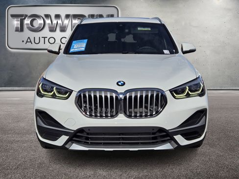 Used 2021 BMW X1 xDrive28i w/ Premium Package image 9