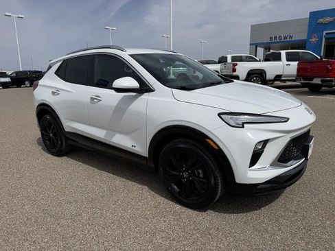 New 2026 Buick Encore GX Sport Touring image 11