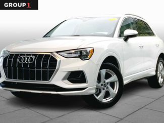 Used 2022 Audi Q3 2.0T Premium w/ Convenience Package video 1