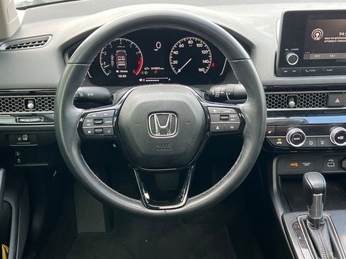 Used 2023 Honda Civic EX image 17