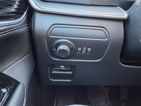 New 2026 Jeep Grand Wagoneer Upland image 18