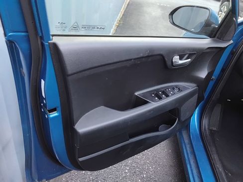 Used 2023 Kia Rio S w/ Technology Package FWD image 10