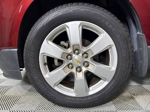 Used 2017 Chevrolet Traverse LT w/ Style and Technology Package image 18