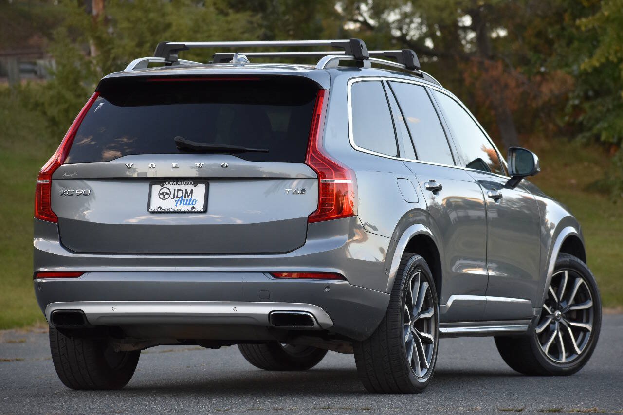 Used 2017 Volvo XC90 T6 Momentum w/ Vision Package AWD/4WD image 5
