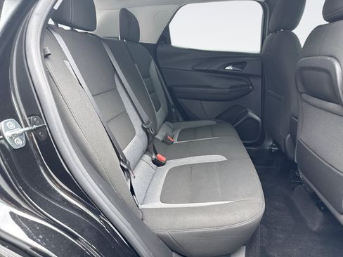 Used 2023 Chevrolet TrailBlazer LT FWD image 18